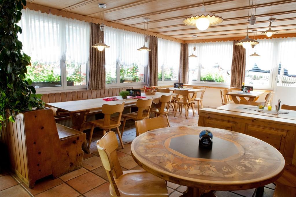 Weisstannen Hotel Gemse מראה חיצוני תמונה